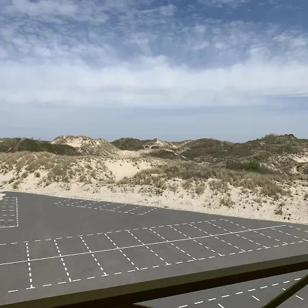 Apartment F2 Avec Balcon, A 2 Pas De La Plage, Parking Prive, Animaux Admis - Fr-1-482-113